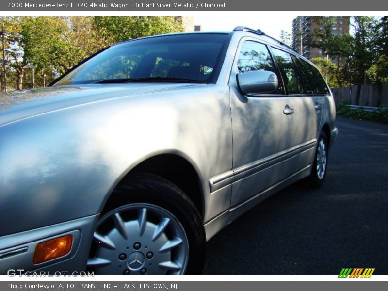 Brilliant Silver Metallic / Charcoal 2000 Mercedes-Benz E 320 4Matic Wagon