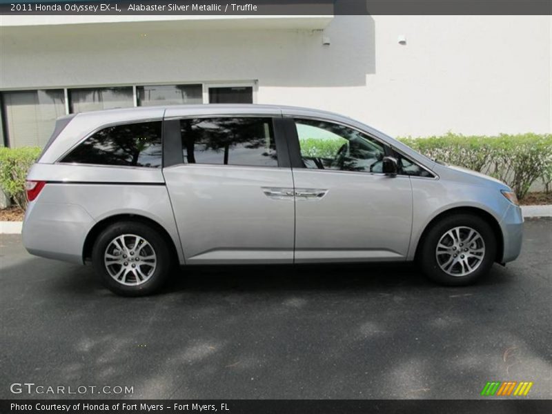 Alabaster Silver Metallic / Truffle 2011 Honda Odyssey EX-L