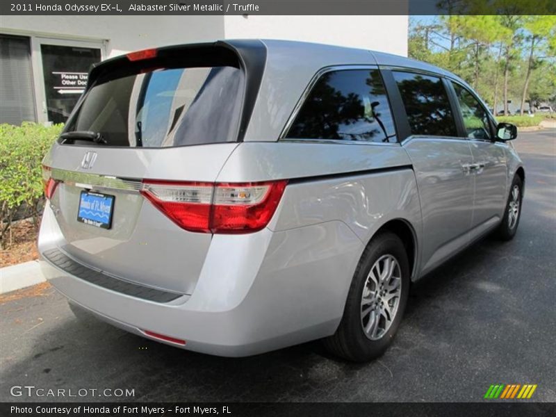 Alabaster Silver Metallic / Truffle 2011 Honda Odyssey EX-L
