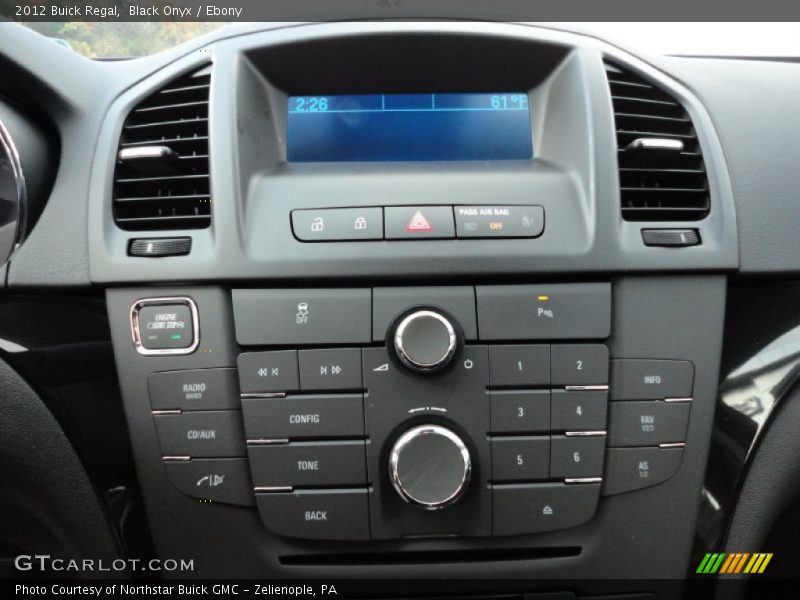 Black Onyx / Ebony 2012 Buick Regal