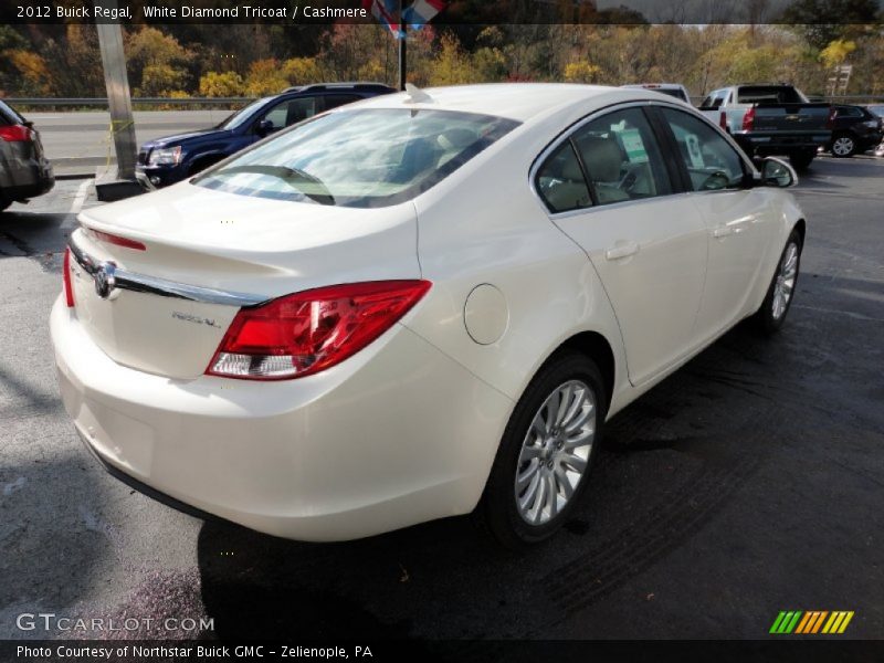 White Diamond Tricoat / Cashmere 2012 Buick Regal
