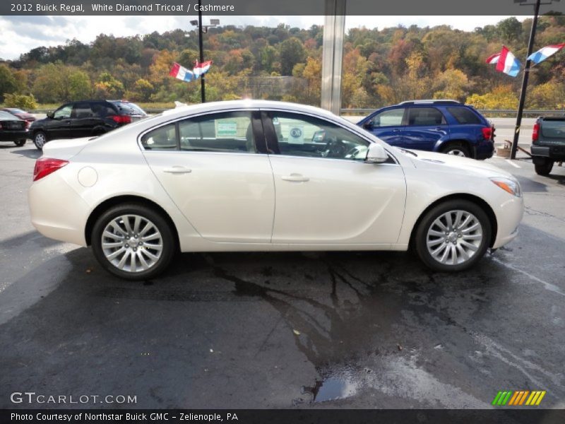 White Diamond Tricoat / Cashmere 2012 Buick Regal