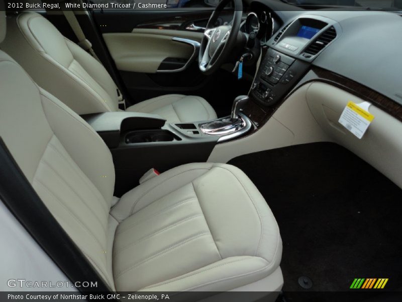 White Diamond Tricoat / Cashmere 2012 Buick Regal