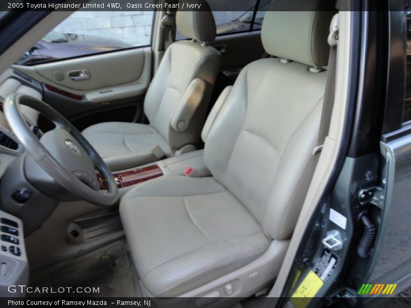 Oasis Green Pearl / Ivory 2005 Toyota Highlander Limited 4WD