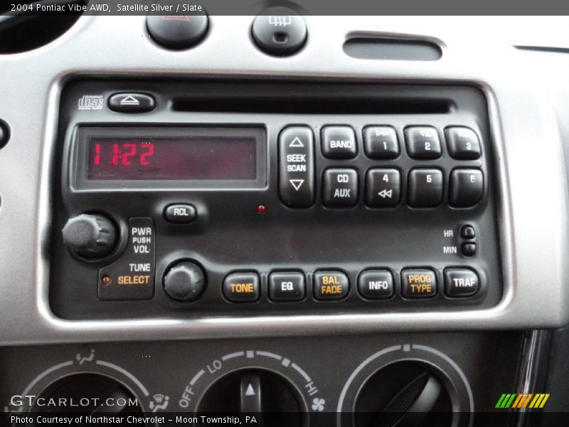 Controls of 2004 Vibe AWD