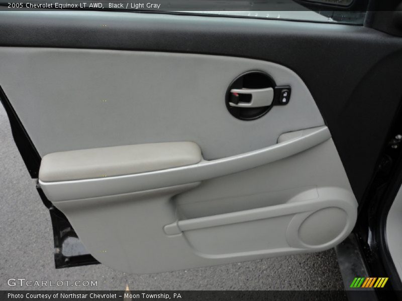 Black / Light Gray 2005 Chevrolet Equinox LT AWD