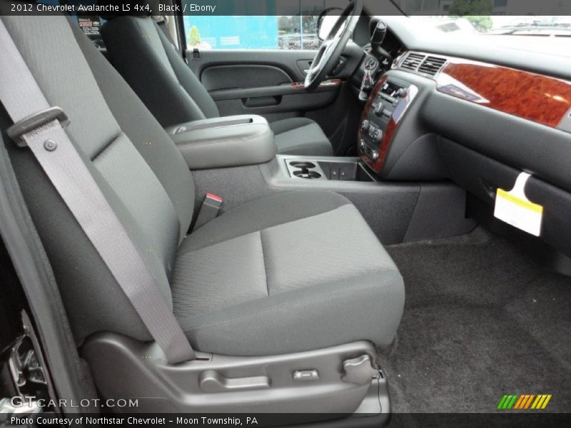Black / Ebony 2012 Chevrolet Avalanche LS 4x4