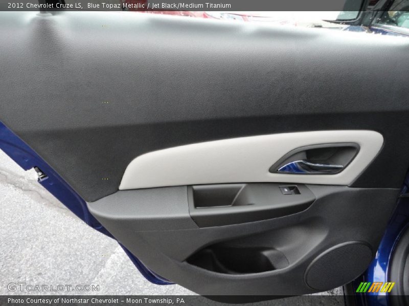 Blue Topaz Metallic / Jet Black/Medium Titanium 2012 Chevrolet Cruze LS