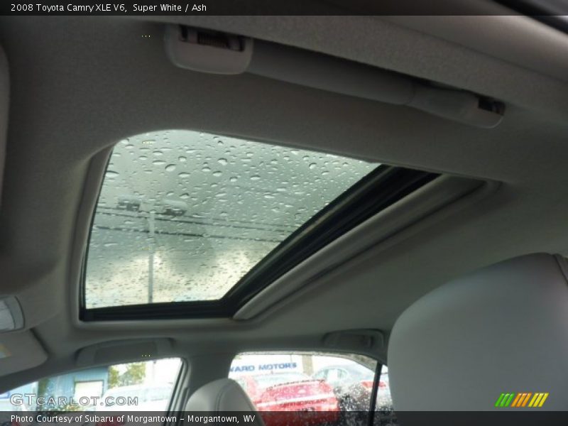 Super White / Ash 2008 Toyota Camry XLE V6