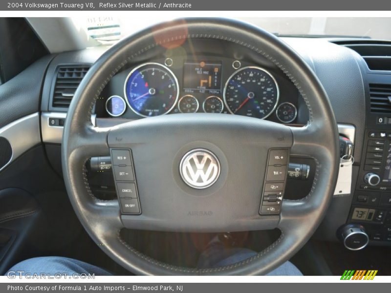 Reflex Silver Metallic / Anthracite 2004 Volkswagen Touareg V8