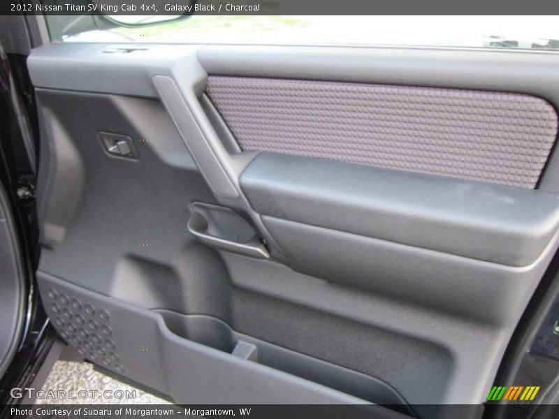 Galaxy Black / Charcoal 2012 Nissan Titan SV King Cab 4x4