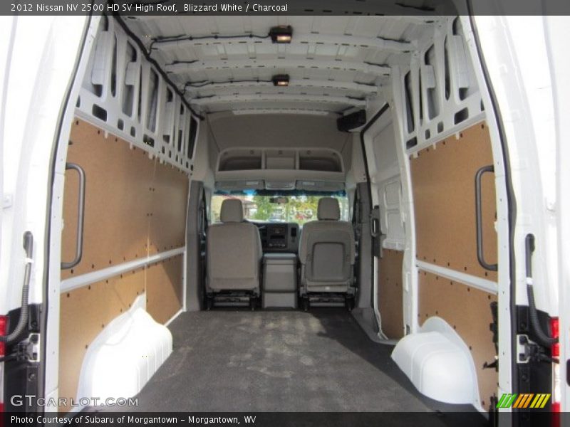  2012 NV 2500 HD SV High Roof Trunk