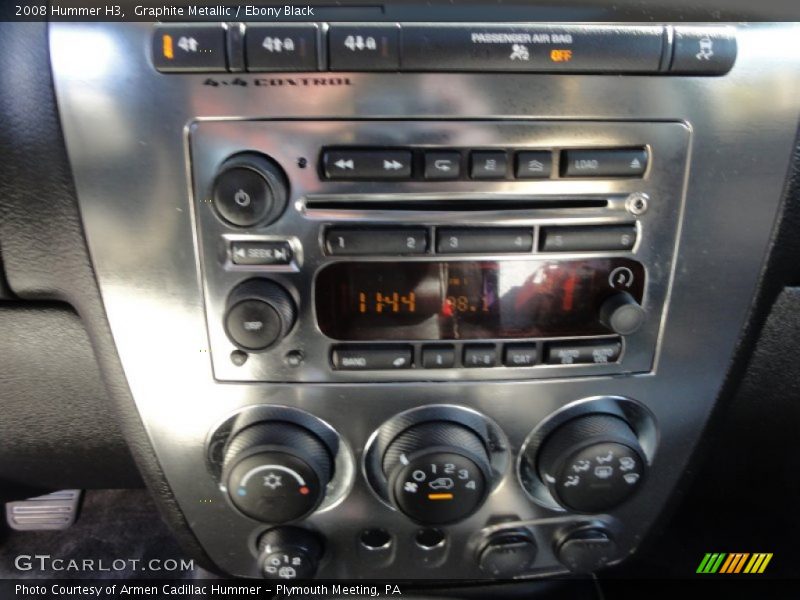 Audio System of 2008 H3 