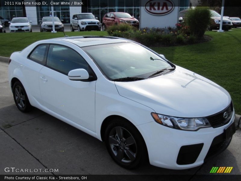 Clear White / Black 2011 Kia Forte Koup EX