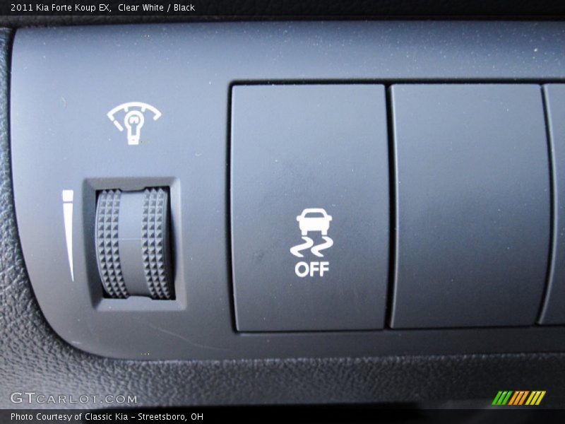 Controls of 2011 Forte Koup EX