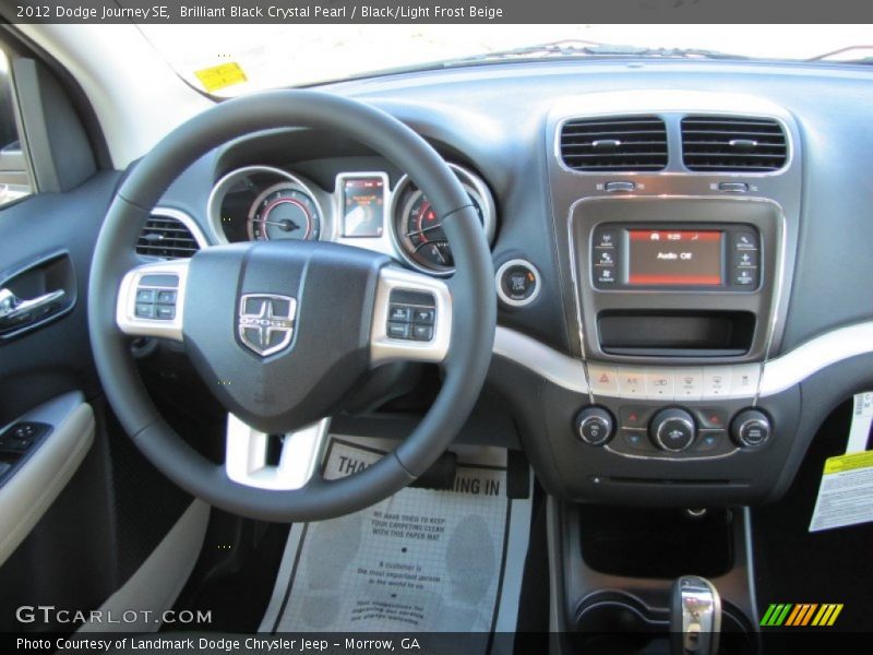 Brilliant Black Crystal Pearl / Black/Light Frost Beige 2012 Dodge Journey SE