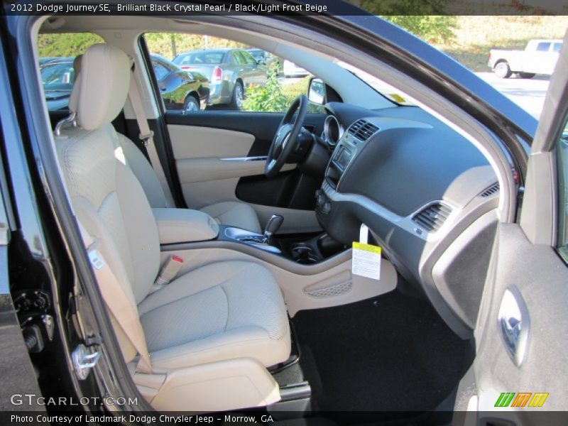 Brilliant Black Crystal Pearl / Black/Light Frost Beige 2012 Dodge Journey SE