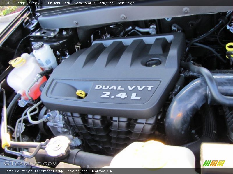 Brilliant Black Crystal Pearl / Black/Light Frost Beige 2012 Dodge Journey SE