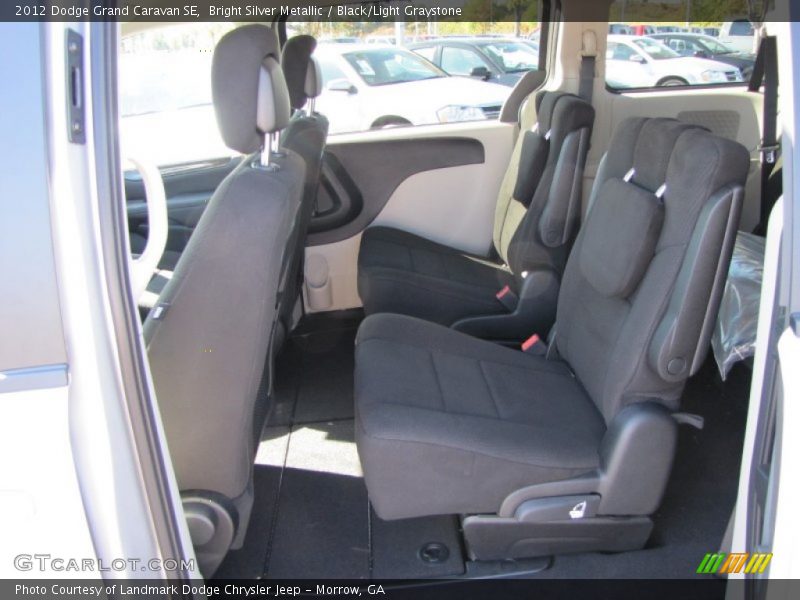 Bright Silver Metallic / Black/Light Graystone 2012 Dodge Grand Caravan SE