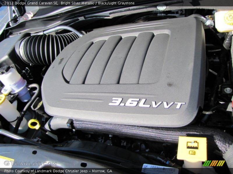 Bright Silver Metallic / Black/Light Graystone 2012 Dodge Grand Caravan SE