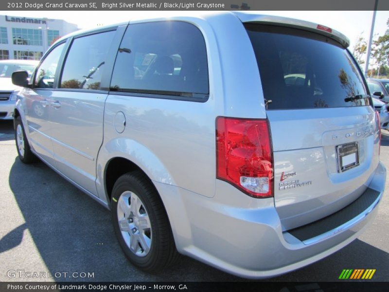 Bright Silver Metallic / Black/Light Graystone 2012 Dodge Grand Caravan SE