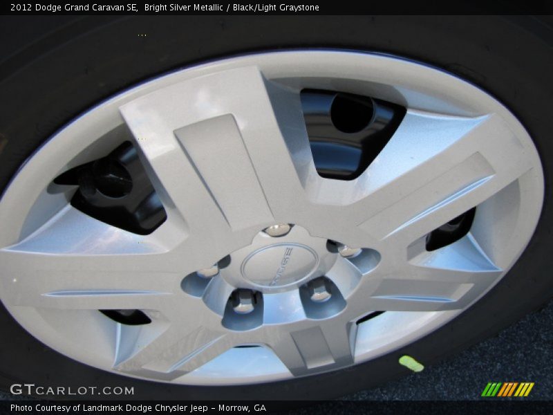 Bright Silver Metallic / Black/Light Graystone 2012 Dodge Grand Caravan SE