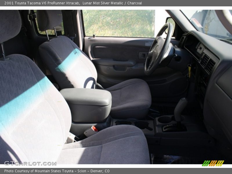 Lunar Mist Silver Metallic / Charcoal 2001 Toyota Tacoma V6 PreRunner Xtracab