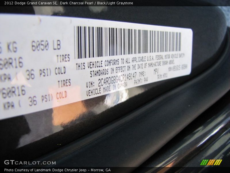 Dark Charcoal Pearl / Black/Light Graystone 2012 Dodge Grand Caravan SE