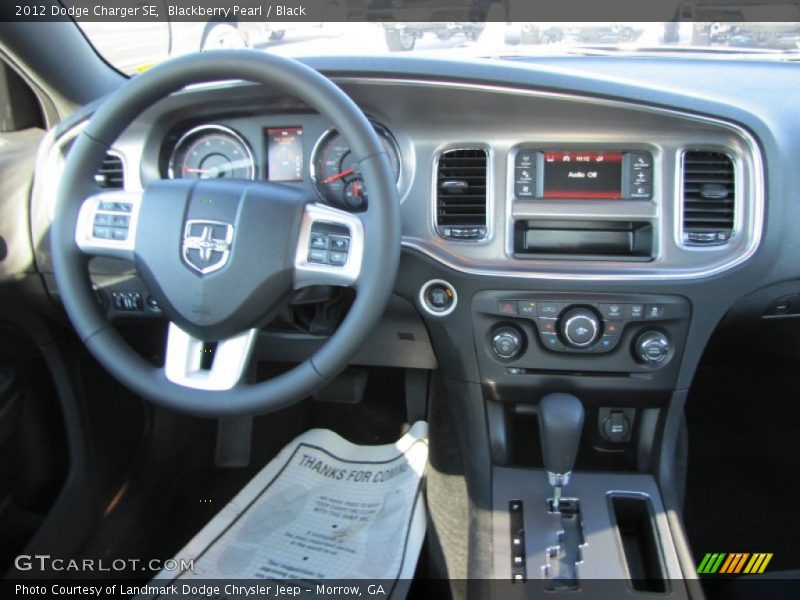 Blackberry Pearl / Black 2012 Dodge Charger SE