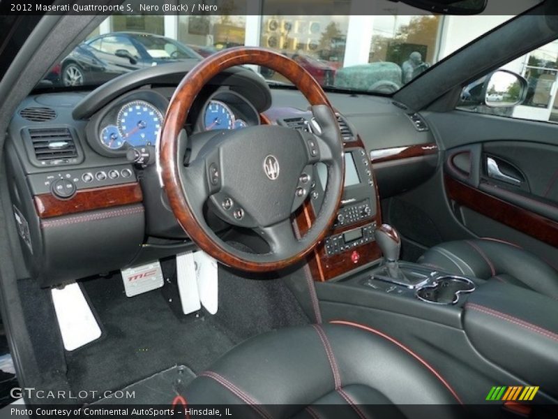  2012 Quattroporte S Nero Interior