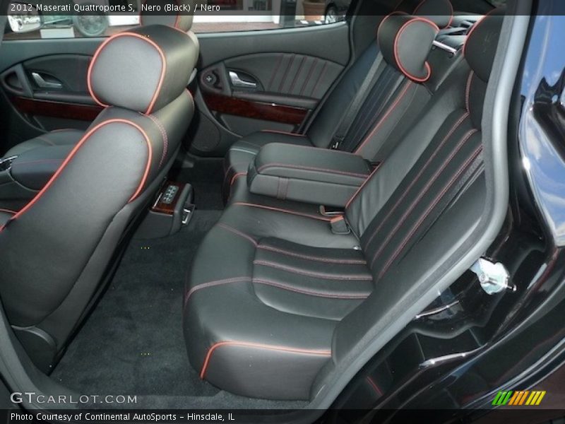  2012 Quattroporte S Nero Interior