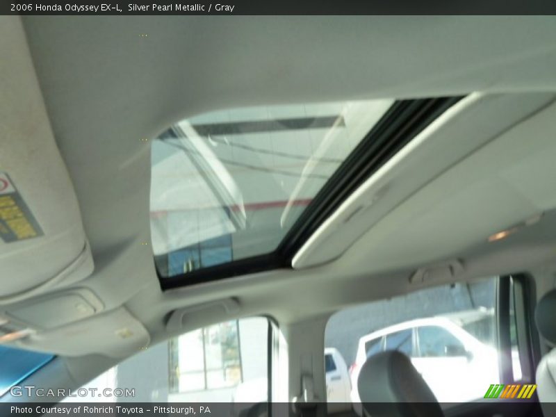 Silver Pearl Metallic / Gray 2006 Honda Odyssey EX-L