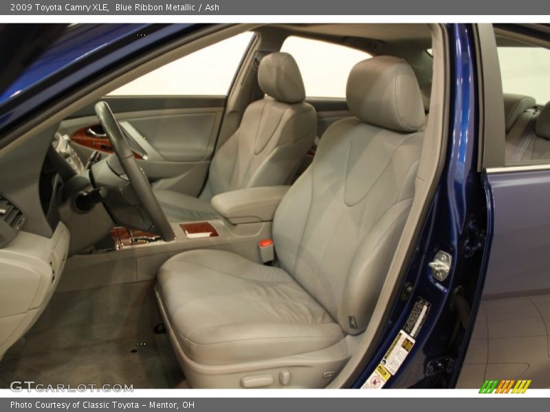 Blue Ribbon Metallic / Ash 2009 Toyota Camry XLE