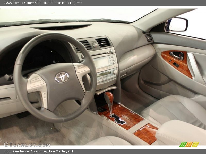 Blue Ribbon Metallic / Ash 2009 Toyota Camry XLE