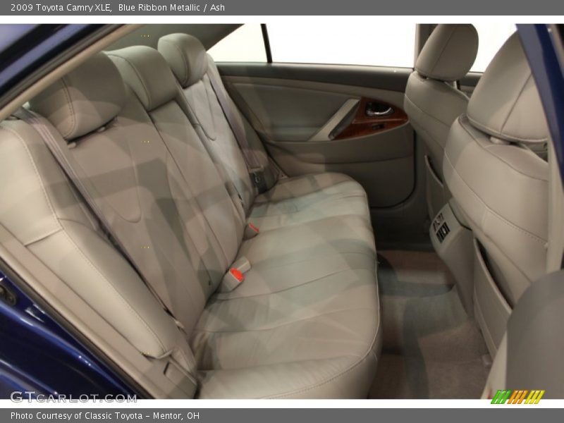 Blue Ribbon Metallic / Ash 2009 Toyota Camry XLE