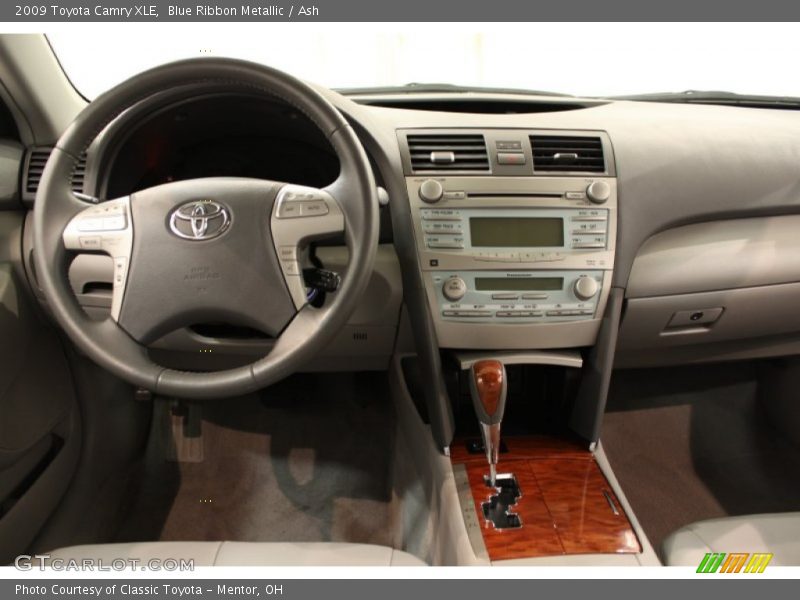 Blue Ribbon Metallic / Ash 2009 Toyota Camry XLE