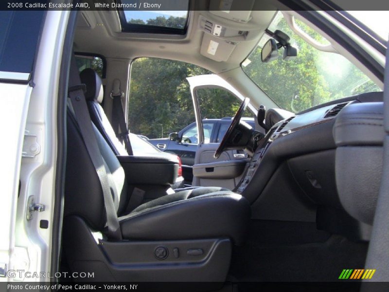 White Diamond / Ebony 2008 Cadillac Escalade AWD