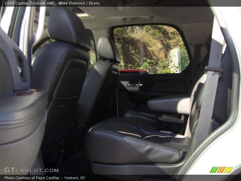White Diamond / Ebony 2008 Cadillac Escalade AWD