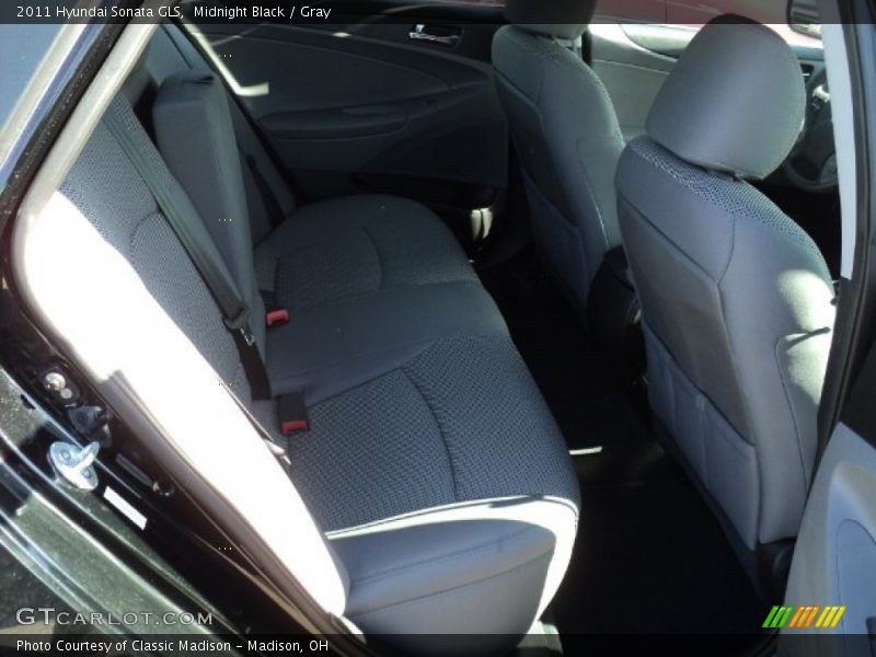 Midnight Black / Gray 2011 Hyundai Sonata GLS