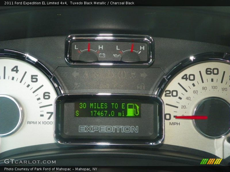 Tuxedo Black Metallic / Charcoal Black 2011 Ford Expedition EL Limited 4x4