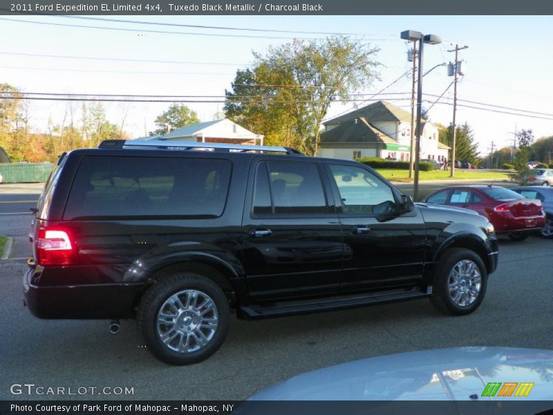 Tuxedo Black Metallic / Charcoal Black 2011 Ford Expedition EL Limited 4x4