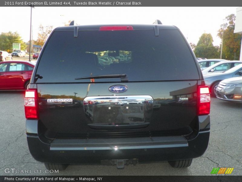 Tuxedo Black Metallic / Charcoal Black 2011 Ford Expedition EL Limited 4x4