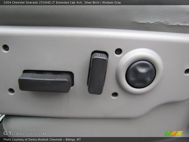 Silver Birch / Medium Gray 2004 Chevrolet Silverado 2500HD LT Extended Cab 4x4
