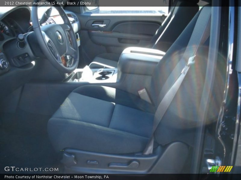 Black / Ebony 2012 Chevrolet Avalanche LS 4x4