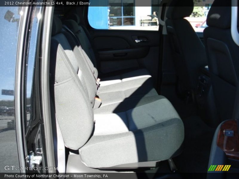 Black / Ebony 2012 Chevrolet Avalanche LS 4x4