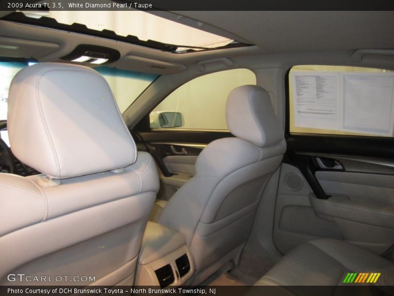 White Diamond Pearl / Taupe 2009 Acura TL 3.5