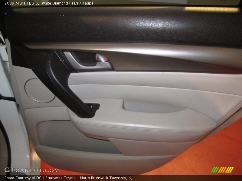 White Diamond Pearl / Taupe 2009 Acura TL 3.5