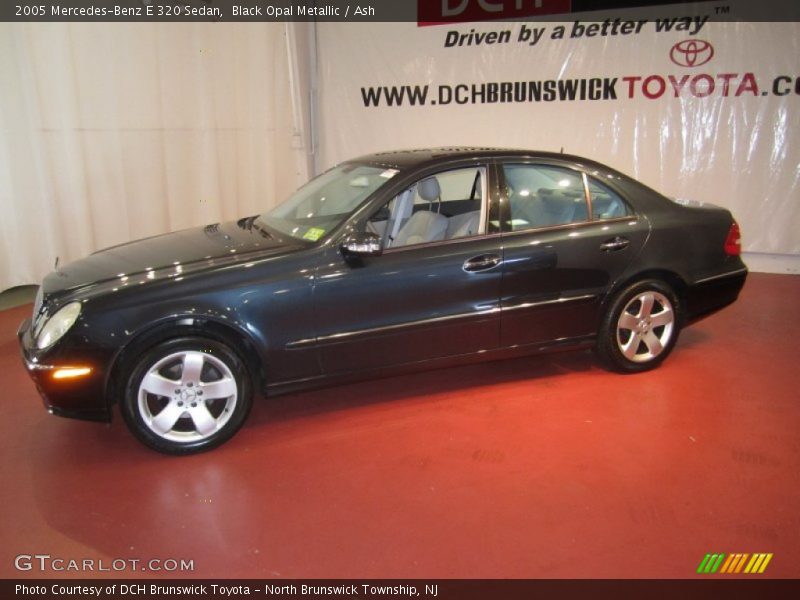 Black Opal Metallic / Ash 2005 Mercedes-Benz E 320 Sedan