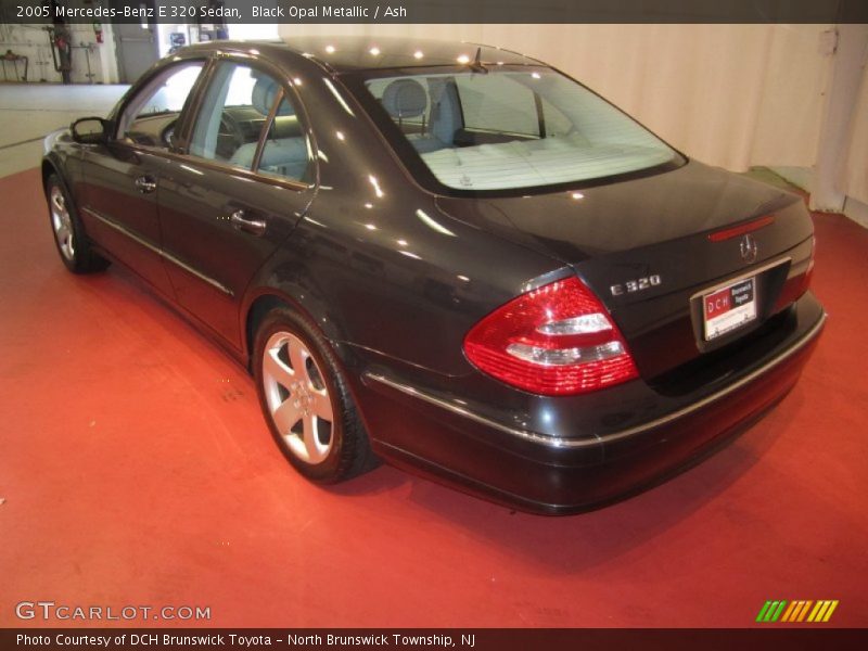 Black Opal Metallic / Ash 2005 Mercedes-Benz E 320 Sedan