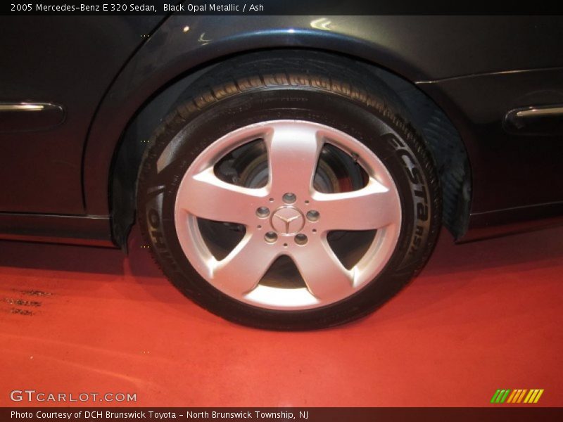 Black Opal Metallic / Ash 2005 Mercedes-Benz E 320 Sedan